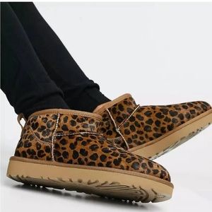 Ultra mini leopard print Uggs